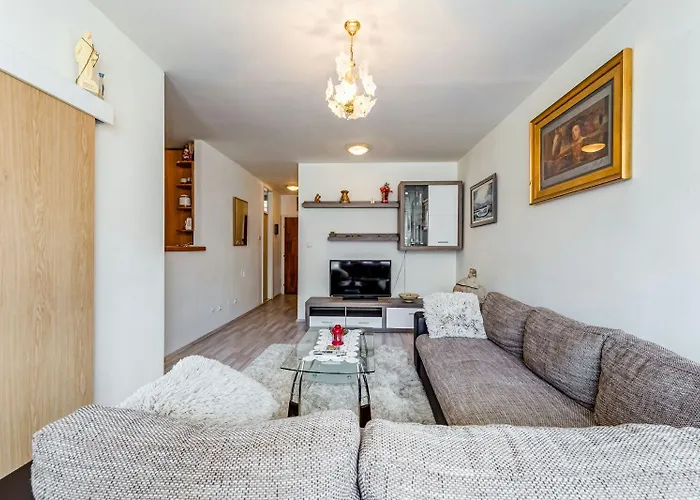 Apartman Tara